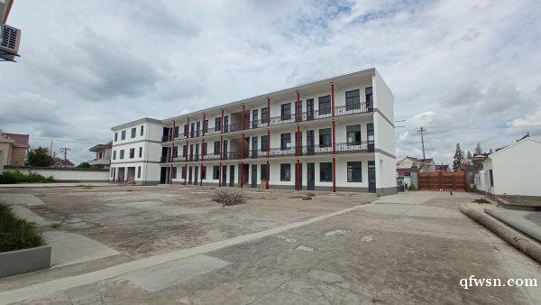 通州十總志新村村委對面,適合養(yǎng)老院,培訓(xùn)學(xué)校等,有食堂 通州十總志新村村委對面,適合養(yǎng)老院,培訓(xùn)學(xué)校等,有食堂