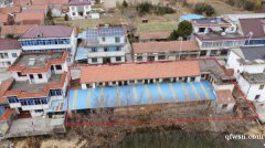 如東童店人民路廠房，兩層，靠高速口，交通方便，可出售