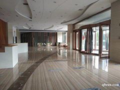 市北高新創想物流園，層高5米，100平起租，有客貨梯，辦公室