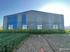 層高7.6米，兩臺3噸行車，電容量400KVA，大車可進(jìn)