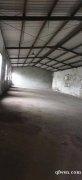 單層鋼結構廠房，700平，有辦公室，租金便宜