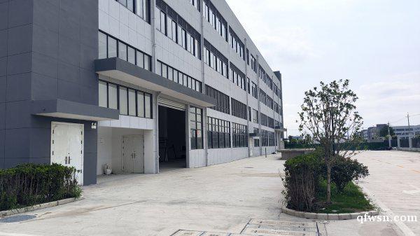 獨門獨院送院子,單價2780元每平,50年產權 獨門獨院送院子,單價2780元每平,50年產權